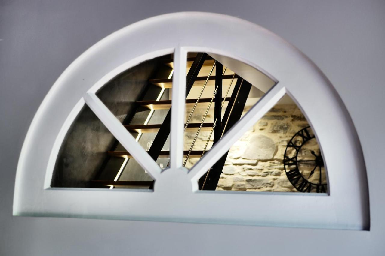 Chambres D'Hotes Secret Pyrenees Lasseube Exterior photo