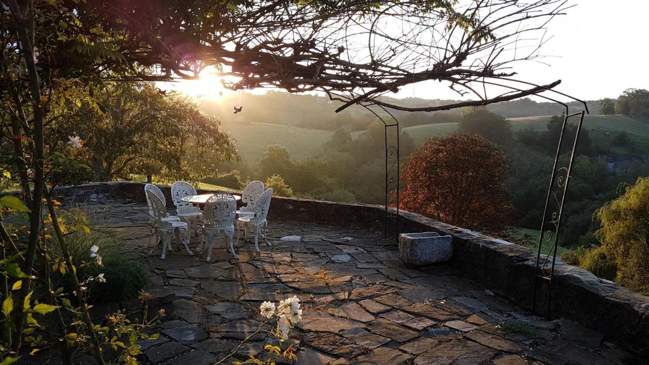 Chambres D'Hotes Secret Pyrenees Lasseube Exterior photo